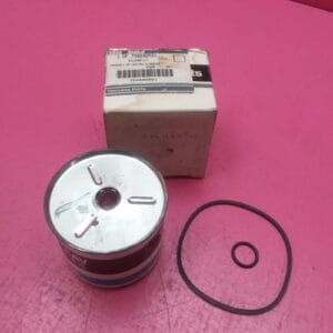 FILTRU,    COMBUSTIBIL,    704640R91-CNH