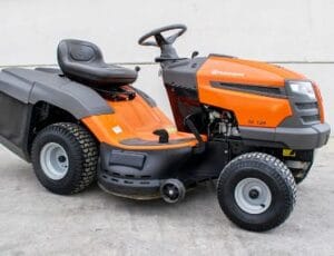 TRACTOR GAZON HUSQVARNA TC 138