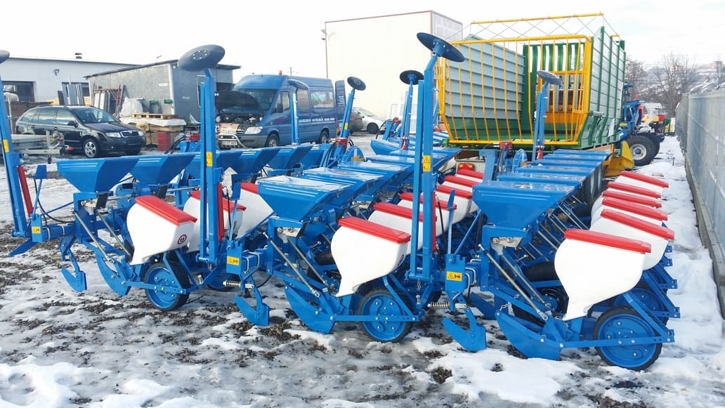SEMĂNĂTOARE SPC 4 FS CU FERTILIZARE