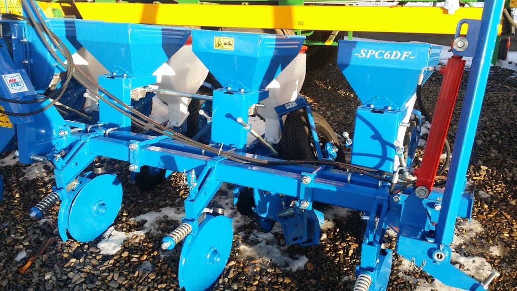 SEMĂNĂTOARE SPC 4 DF CU FERTILIZARE DUBLU DISC